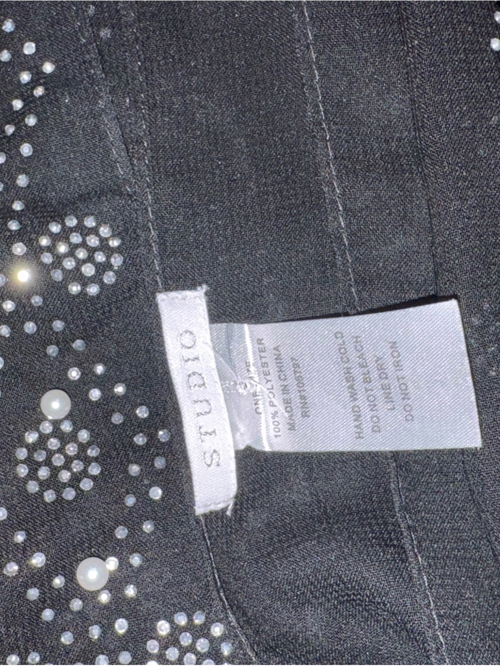 Studio Black Vail with Pearl and Crystal Clusters